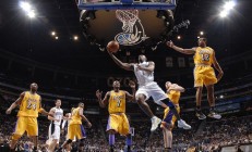 开云体育登录-德罗赞尖刀出鞘，快船巨轮破浪突围山西灯塔