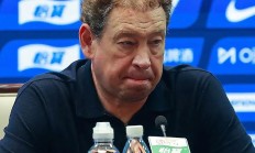 开云官网-比赛中场掌控球权球员表现卓越不畏强敌的简单介绍