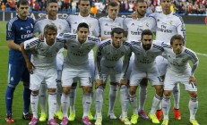 开云APP-世界排名争夺战之夜，利拉德表现堪称教科书，如何定义关键时刻的巨星价值