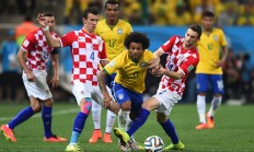 开云体育app-包含欧预赛强强对话，实力碰撞的词条