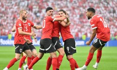 开云体育官方网站-罗马尼亚队在欧预赛中奋勇争先，取得胜利