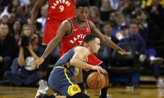 开云体育APP下载-猛龙横扫魔术，晋级次轮