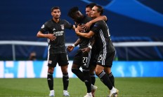 开云APP-里昂主场轻松获胜，保持主场不败战绩的简单介绍