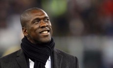 开云体育-马拉加主场大胜，保级前景一片光明