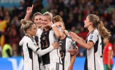 开云体育官网-阿根廷女足战平德国女足，高效防守保平