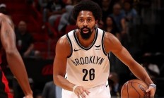 开云体育官方网站-篮网主帅呼吁更多防守重要挑战在即的简单介绍