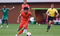 开云下载-争冠球队陷入信心危机，必须寻找突破口的简单介绍