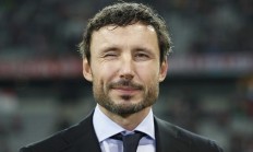 开云体育APP下载-沃尔夫斯堡队换帅，新帅上任表态要重返前六