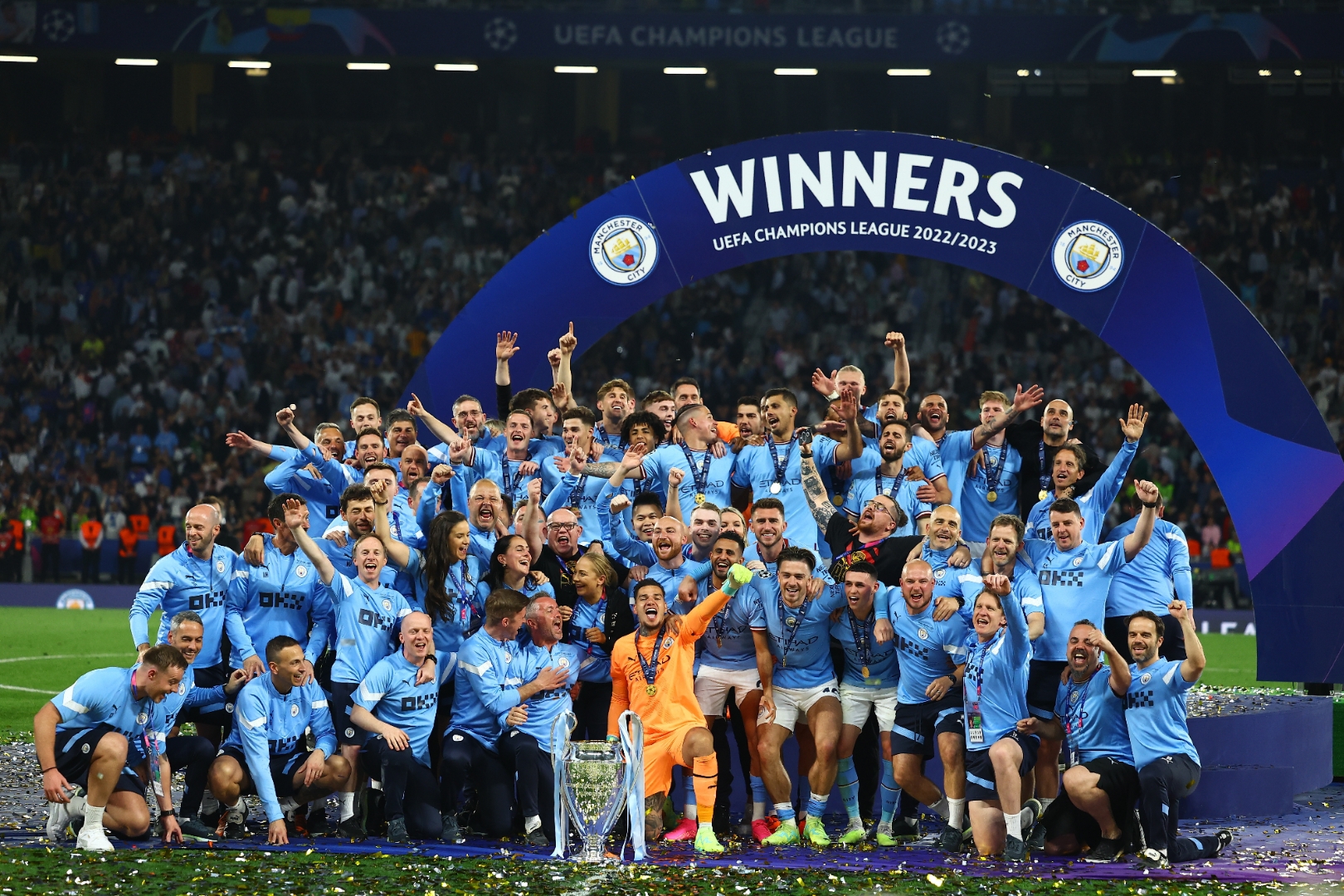 曼联客场击败斯托克城，全队斗志昂扬