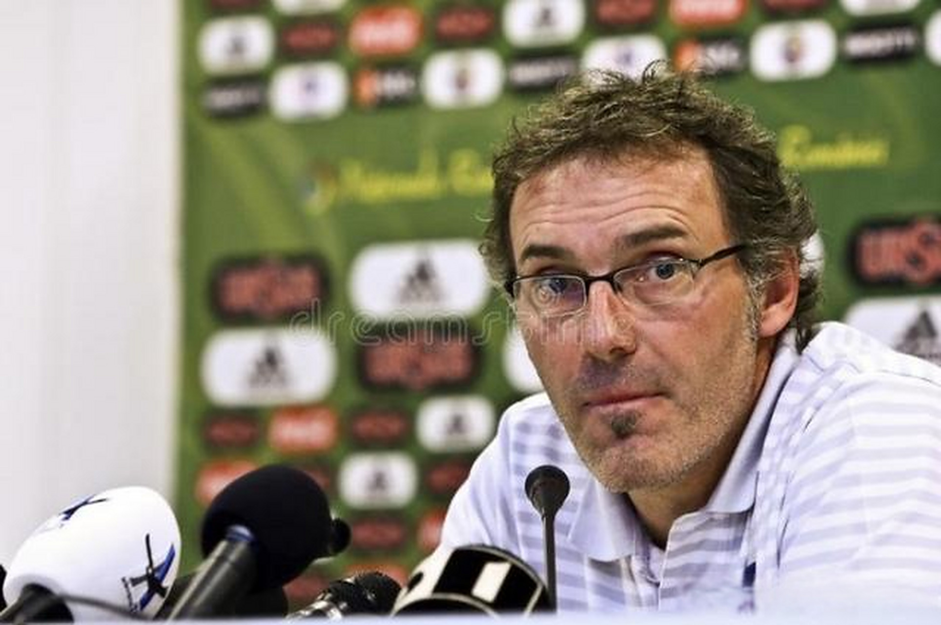 里昂小胜取胜，法甲竞争激烈峙果的简单介绍