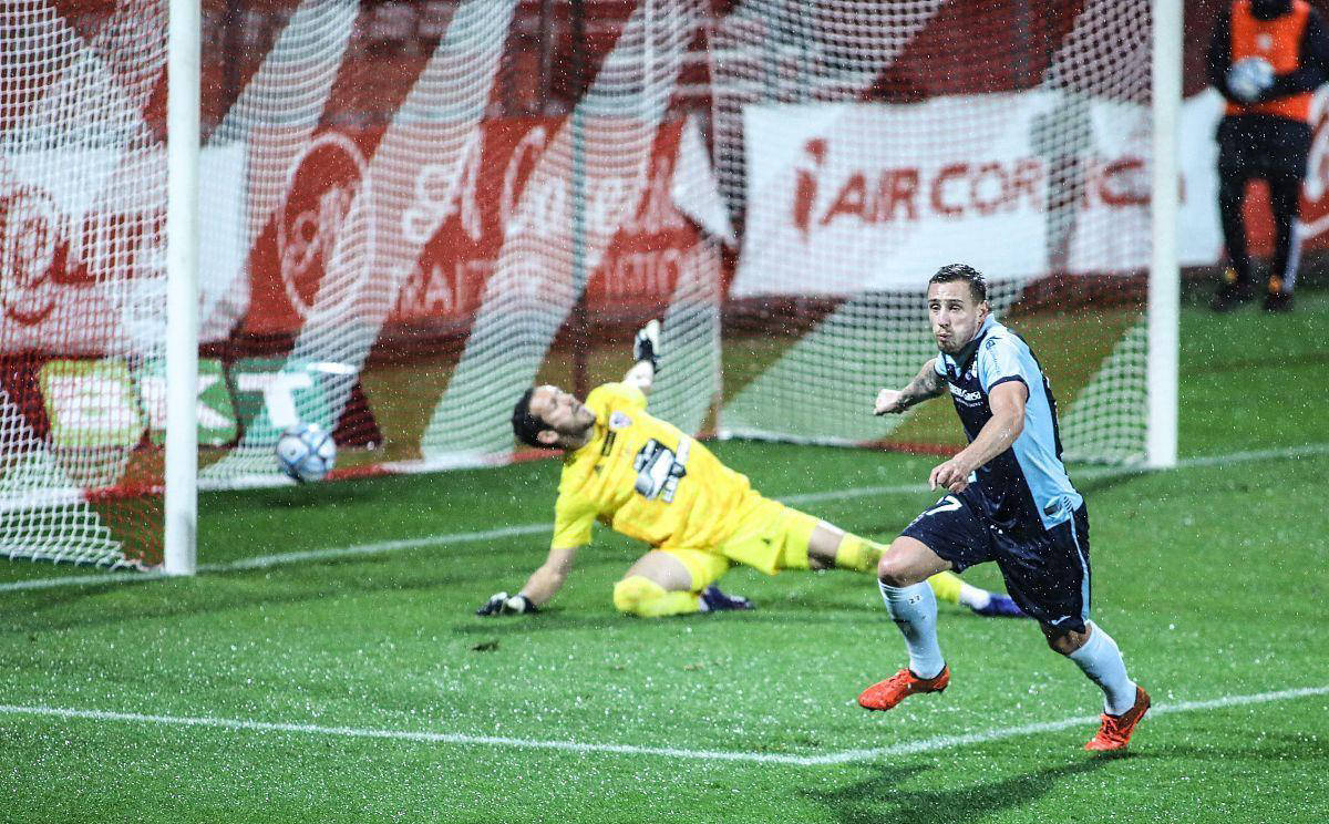 陕西队士气不振，连败令人担忧