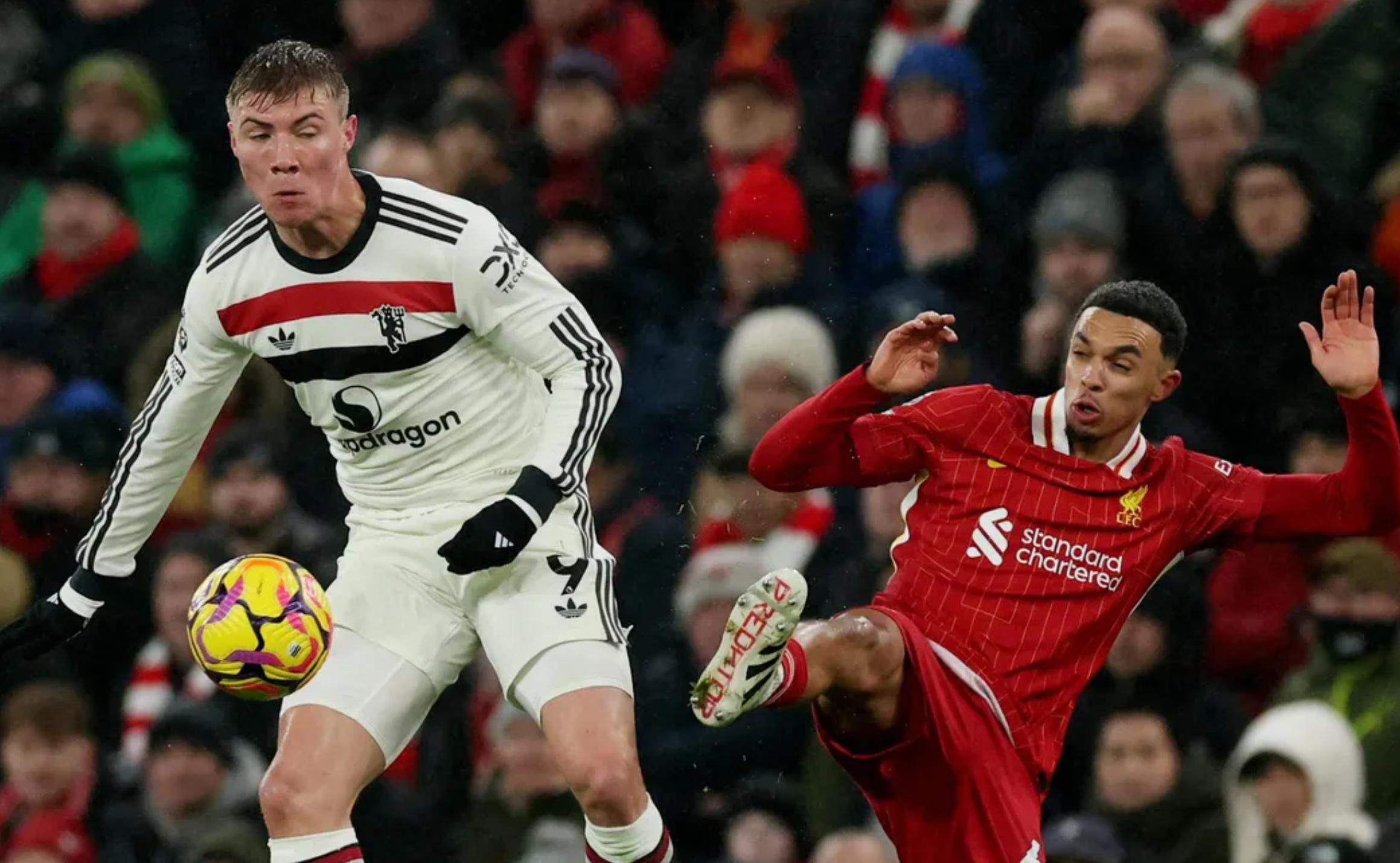 曼联客场大胜巴塞罗那，继续保持不败纪录