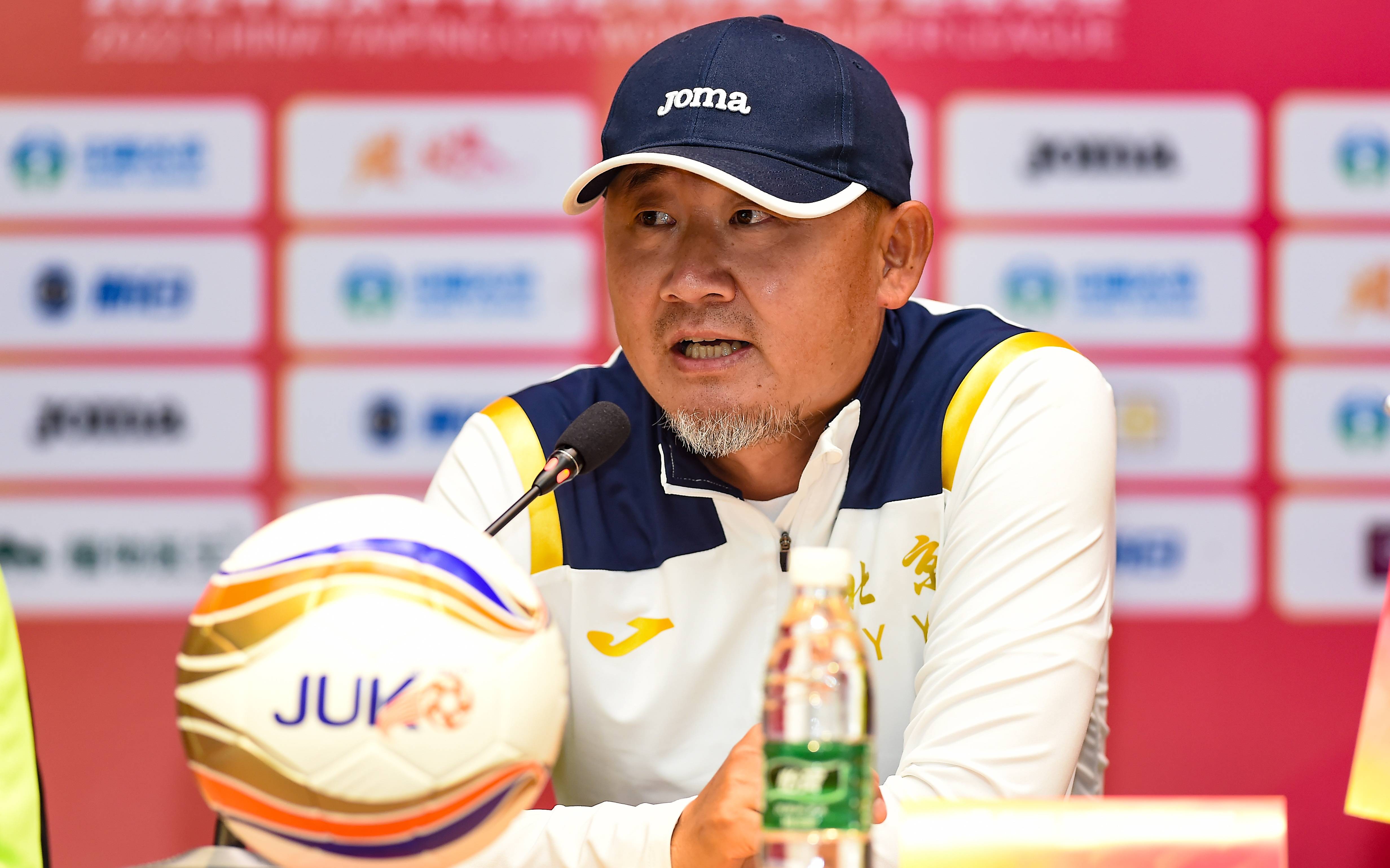 伦敦球队主教练发表公开声明，促进体育团结