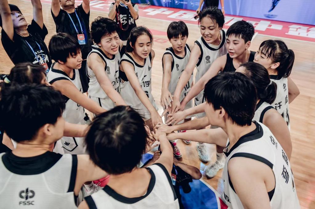 吉林队队员团结一致积极训练