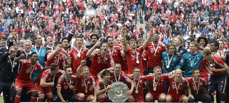 拜仁慕尼黑队取得胜利，领先优势拉大