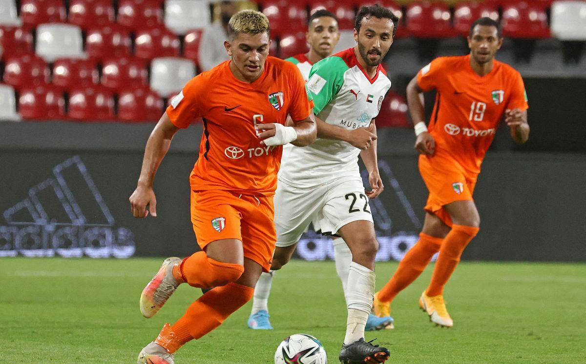 拜仁慕尼黑队取得胜利，领先优势拉大