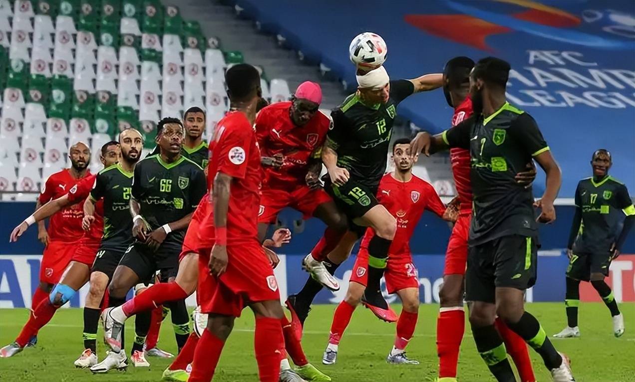 意大利力挽狂澜，波兰主场登顶