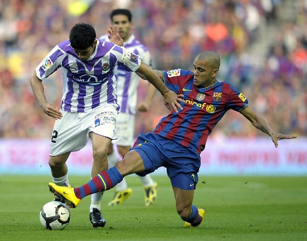 关于林肯城取得主场胜利欢呼胜利的信息