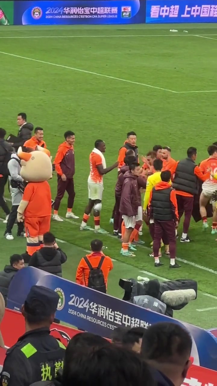 长春亚泰惨遭逆转，积分榜下滑