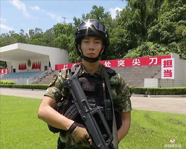 欧预赛惊心动魄背后，鏖战无声泪满襟