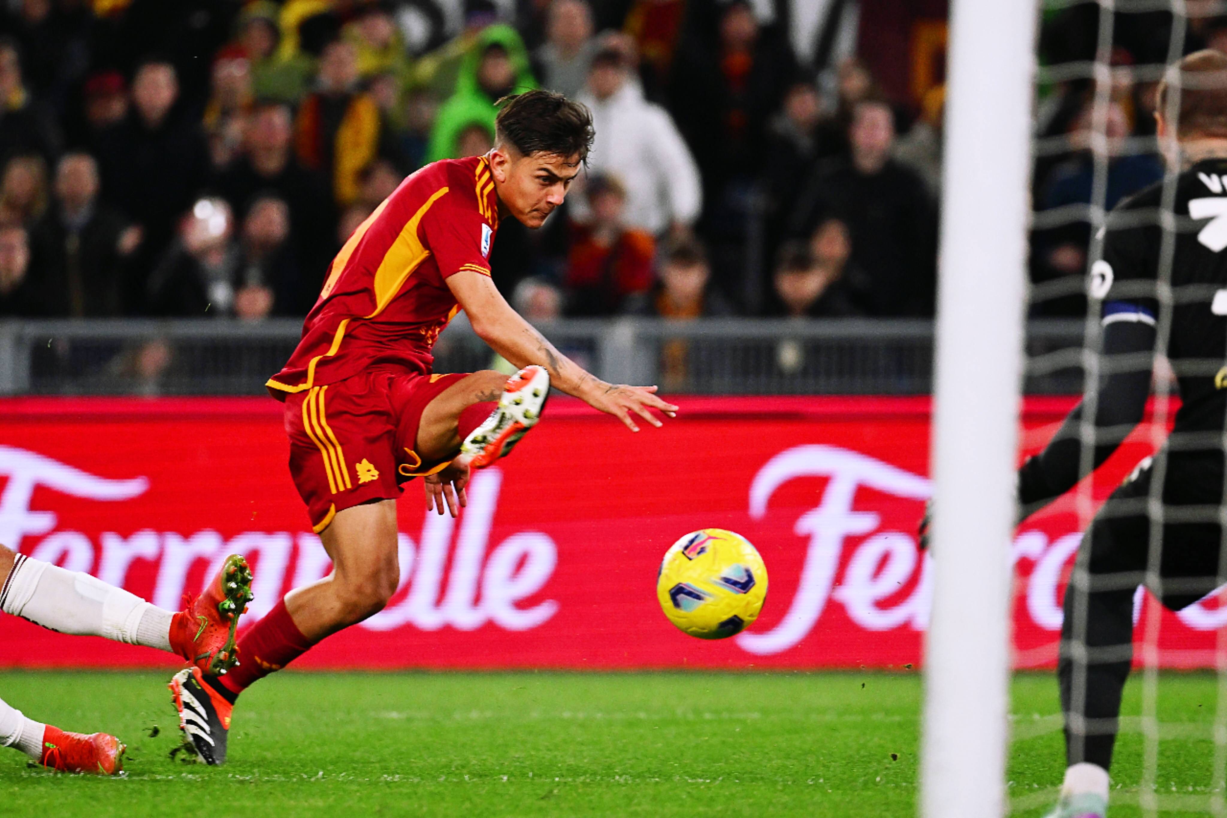 罗马客场备战受阻，球队面临挑战