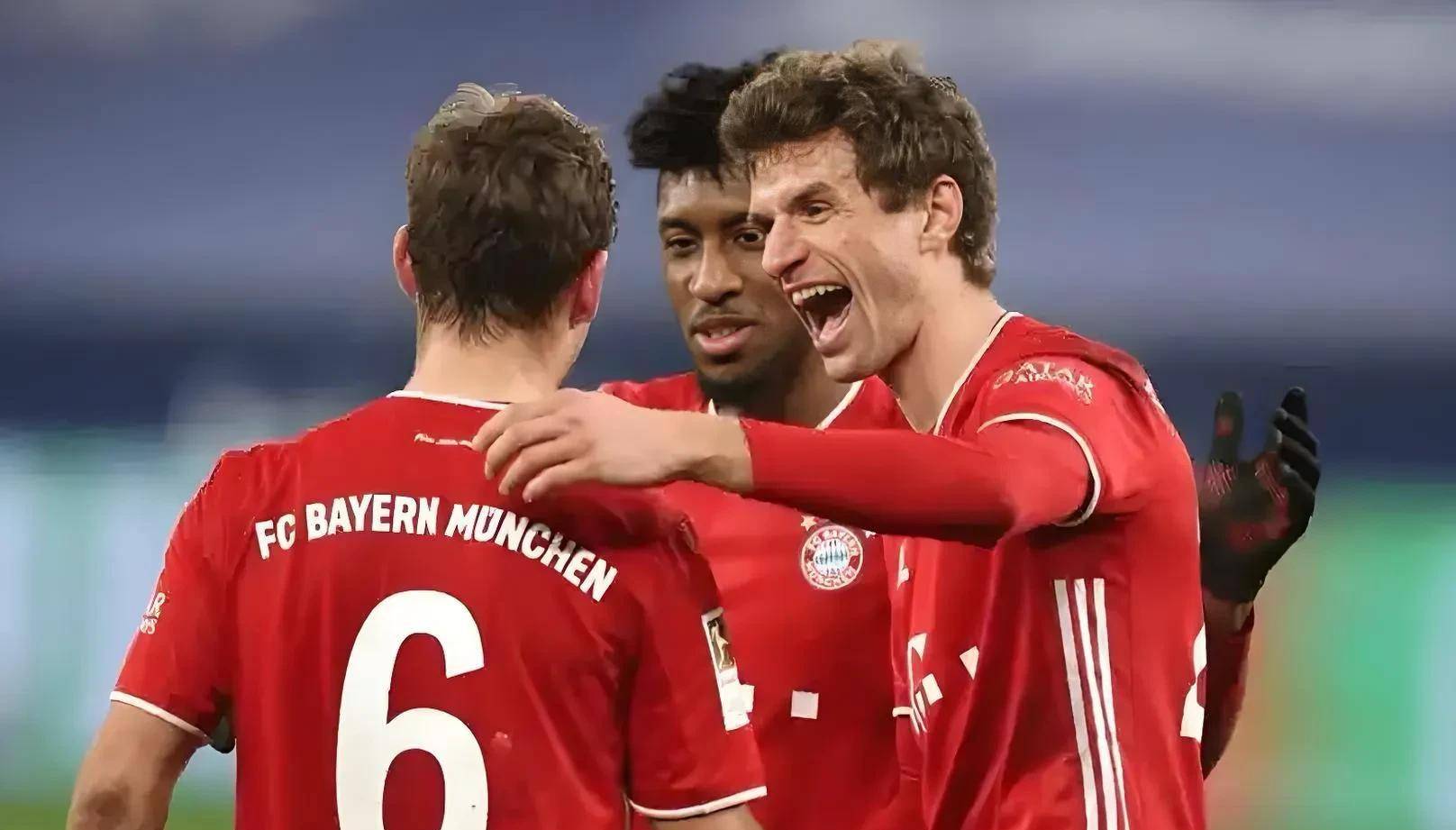 首轮德国足球联赛交锋多精彩瞬间