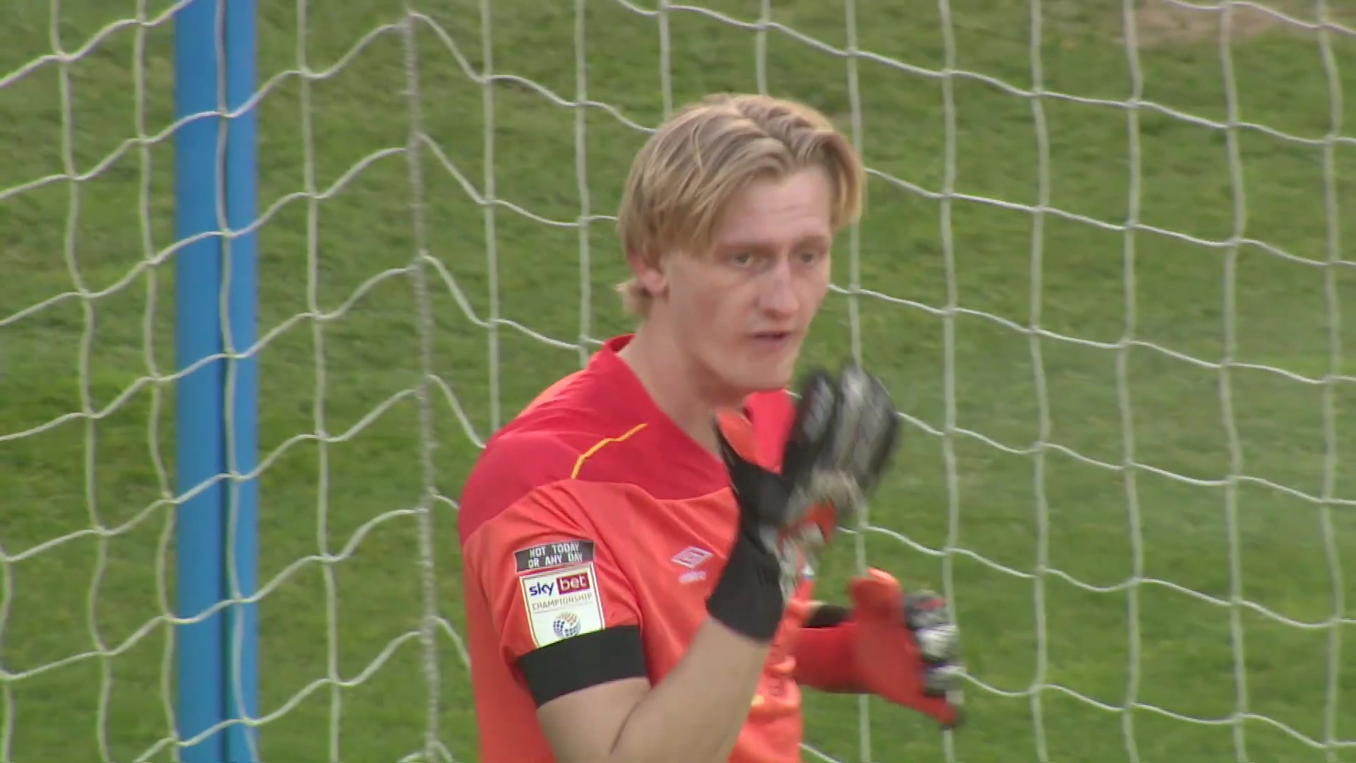 哈德斯菲尔德招架不住伯恩茅斯的攻击！的简单介绍