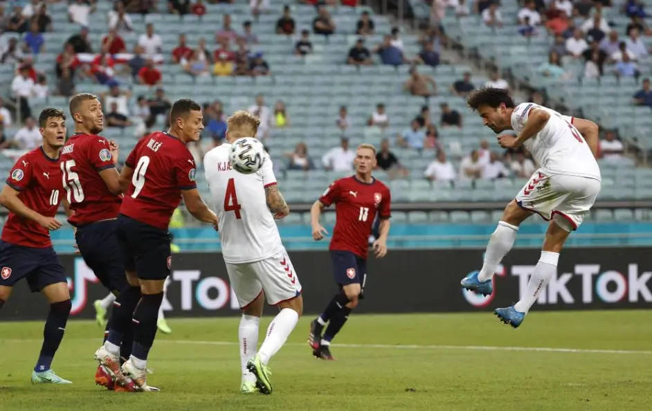 乌克兰惊险力克荷兰，成功晋级欧锦赛八强的简单介绍