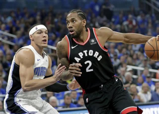 猛龙横扫魔术，晋级次轮