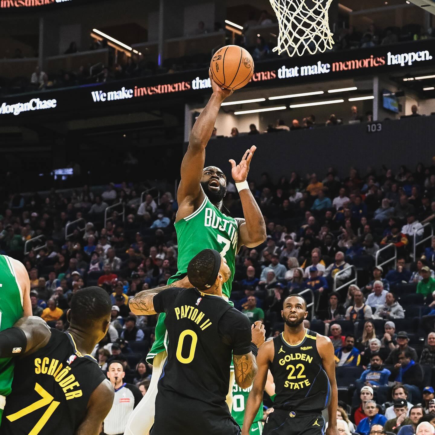 矛与盾!火箭大胜凯尔特人 矛与盾!火箭大胜凯尔特人