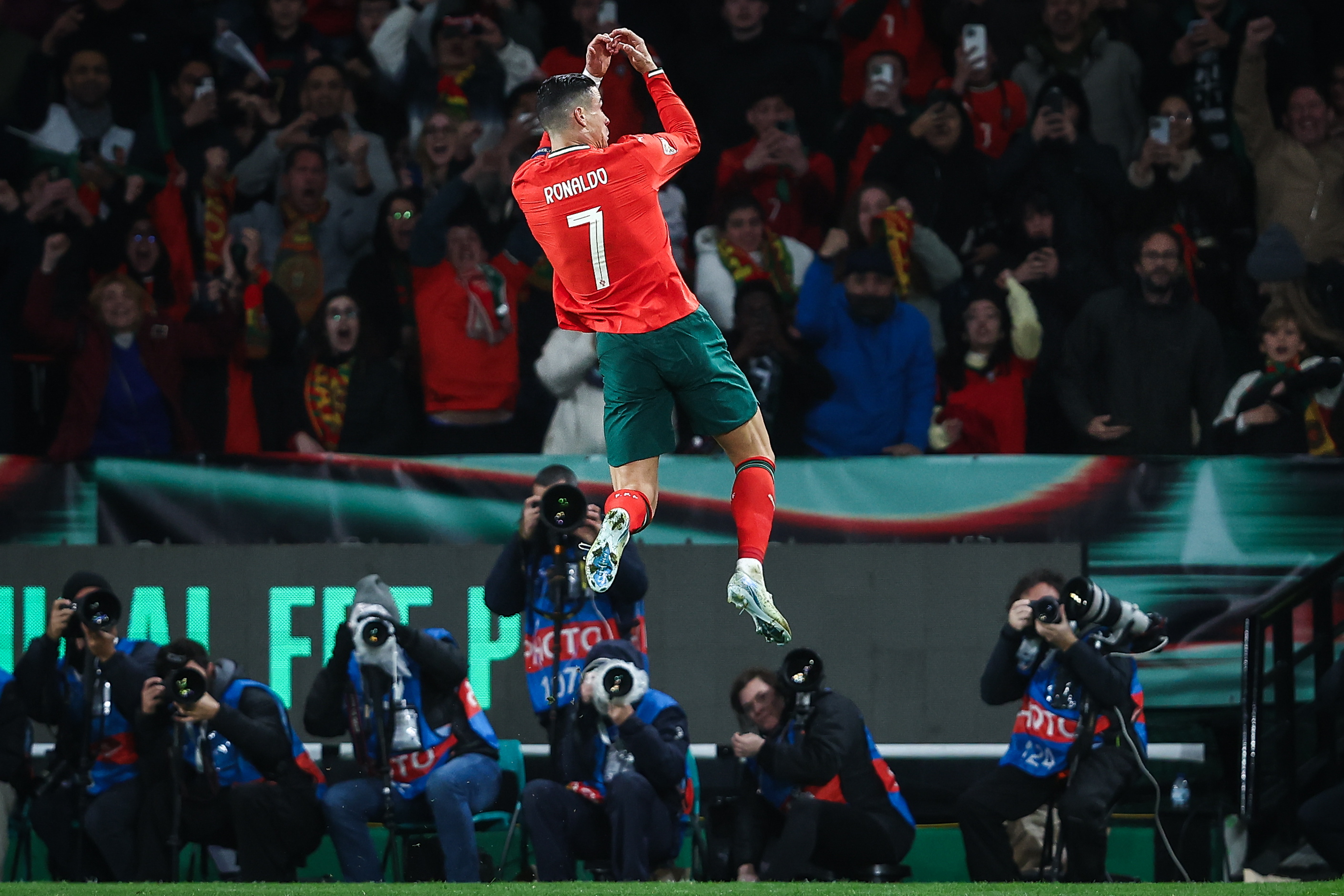 葡萄牙光芒亮眼：欧国联黄金时代