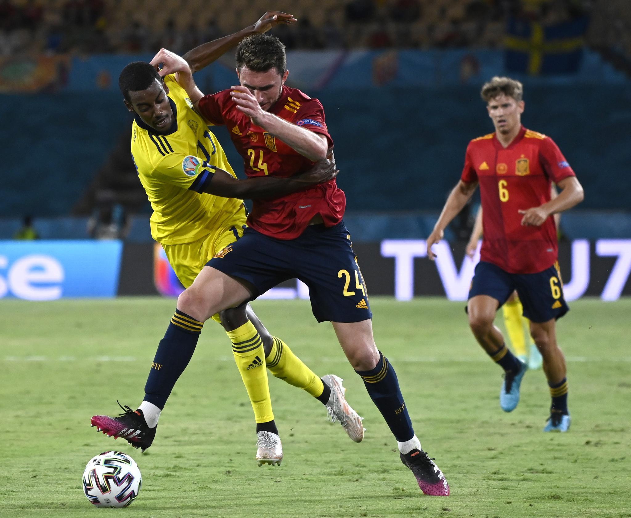 欧洲杯：西班牙不敌瑞典遭遇失利