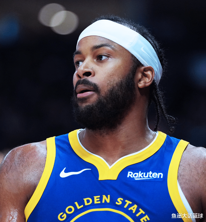 马刺血洗鹈鹕，库里绝境逆转