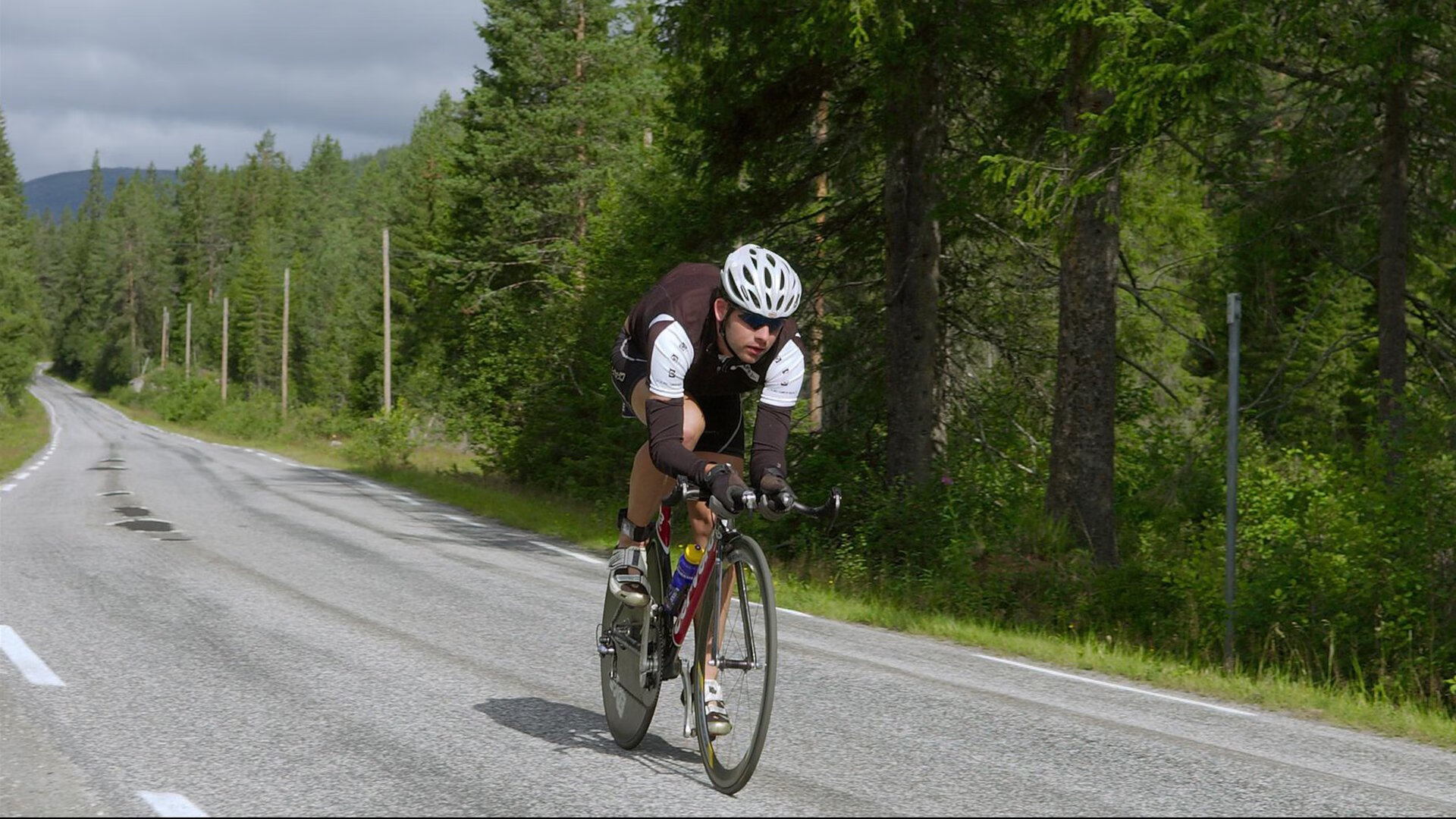 戈贝尔风暴，当防守美学化为天灾，篮球在震颤中臣服